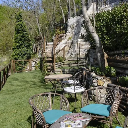 Sleeps 7 * Brienza