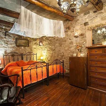 Apartamento Sleeps 7 *